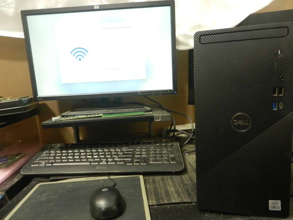 Dell Inspiron 3891  CORE i5-10400 @ 2.90GHz / 8GB / 500GB SSD - WINDOWS 11