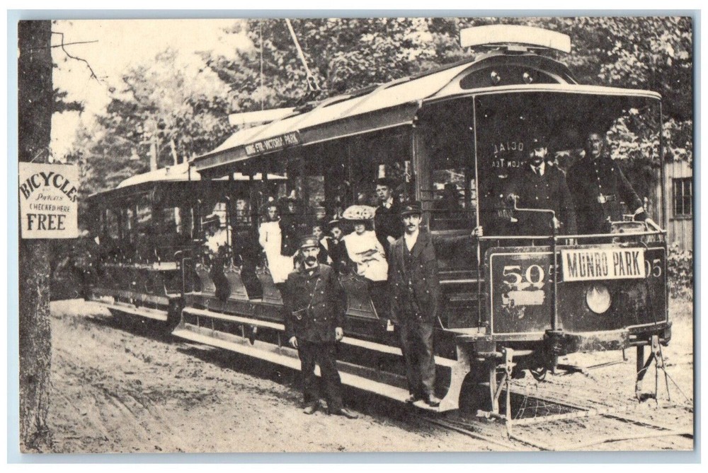 Vintage 1940s 505 Munro Park Train Toronto Railway Ontario Canada Postcard