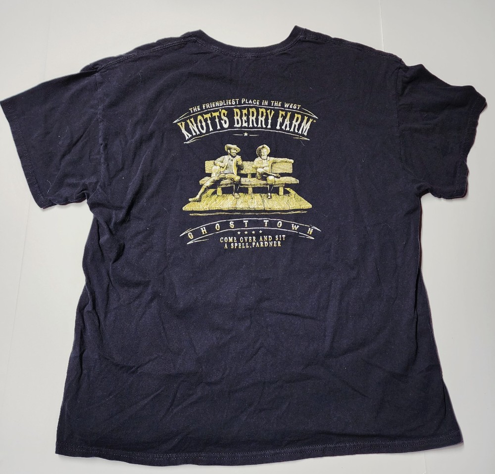 Knotts Berry Farm Ghost Town Size Large Graphic Tee Cowboy Western Peanuts