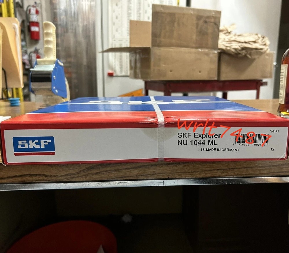 NEW SKF NU 1044 ML single row cylindrical roller bearing 1PCS #NN