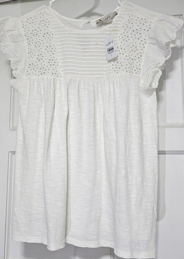 LOFT White Eyelet Ruffle Flutter Sleeve Blouse Round Neck Button S