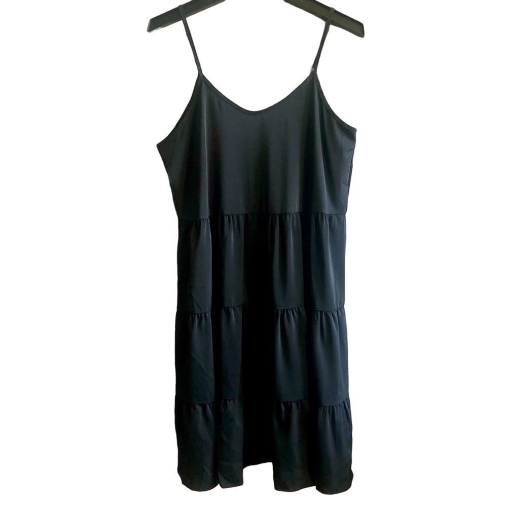 Beachsissi Black Tiered Adjustable Spaghetti Strap Sundress Small