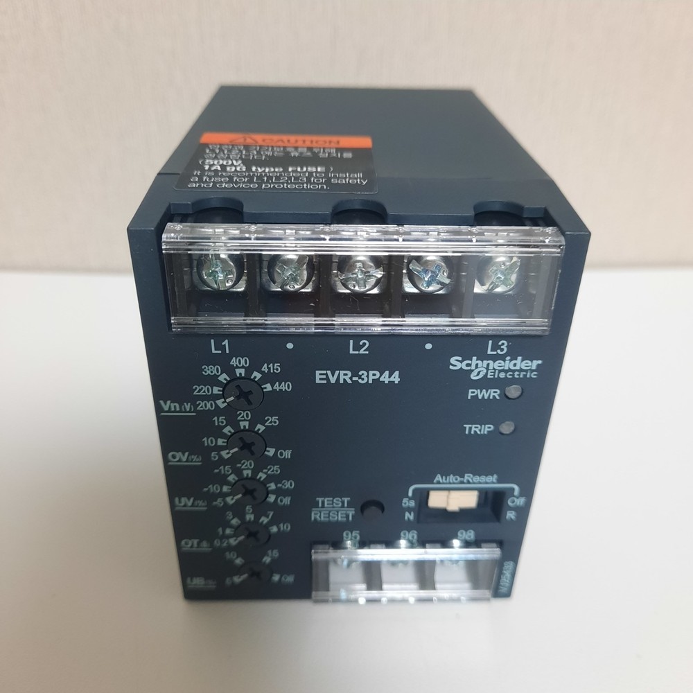 Schneider Samwha EVR-3P44 Electronic Voltage Relay 3P AC Voltage UV 140~440V-image