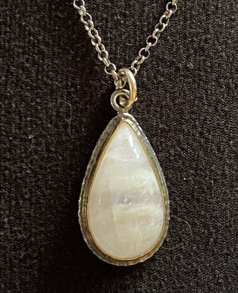 Pretty Sterling Silver 925 Teardrop MOONSTONE Pendant with 18” Chain Necklace