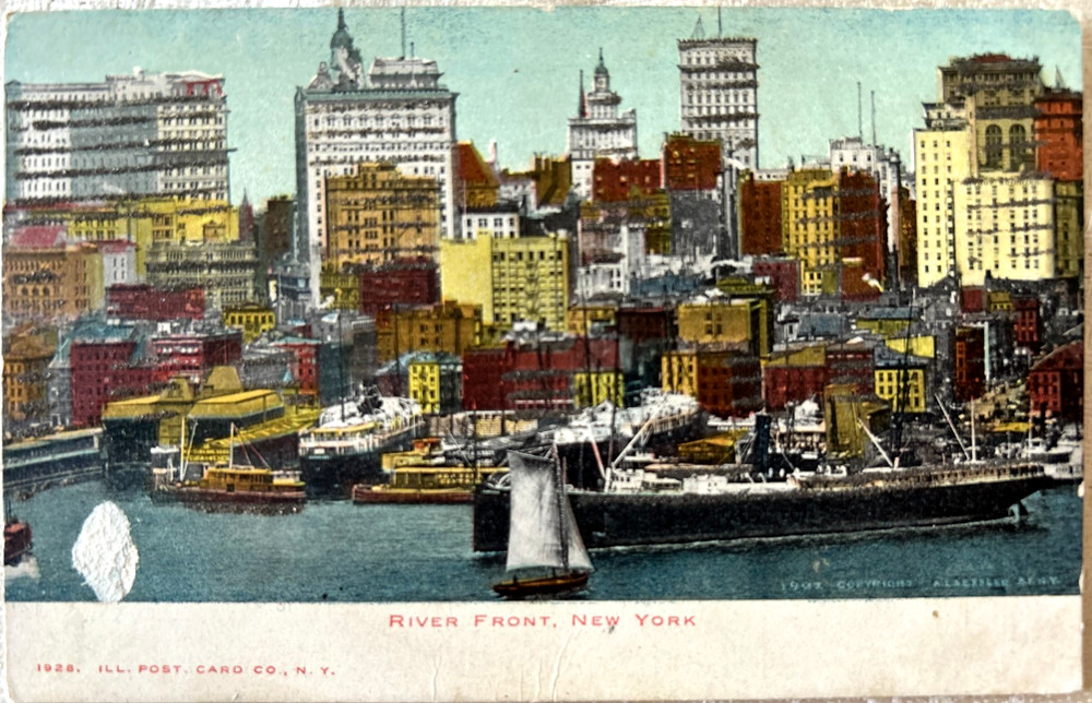 Antique postcard: view of New York City's River Front with sparkles, unposted