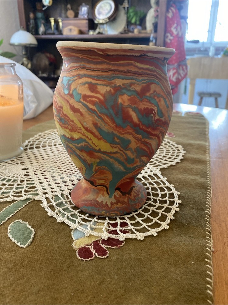 Nemadji Pottery Vase Marbled Swirl Design Unglazed Handmade 6” tall