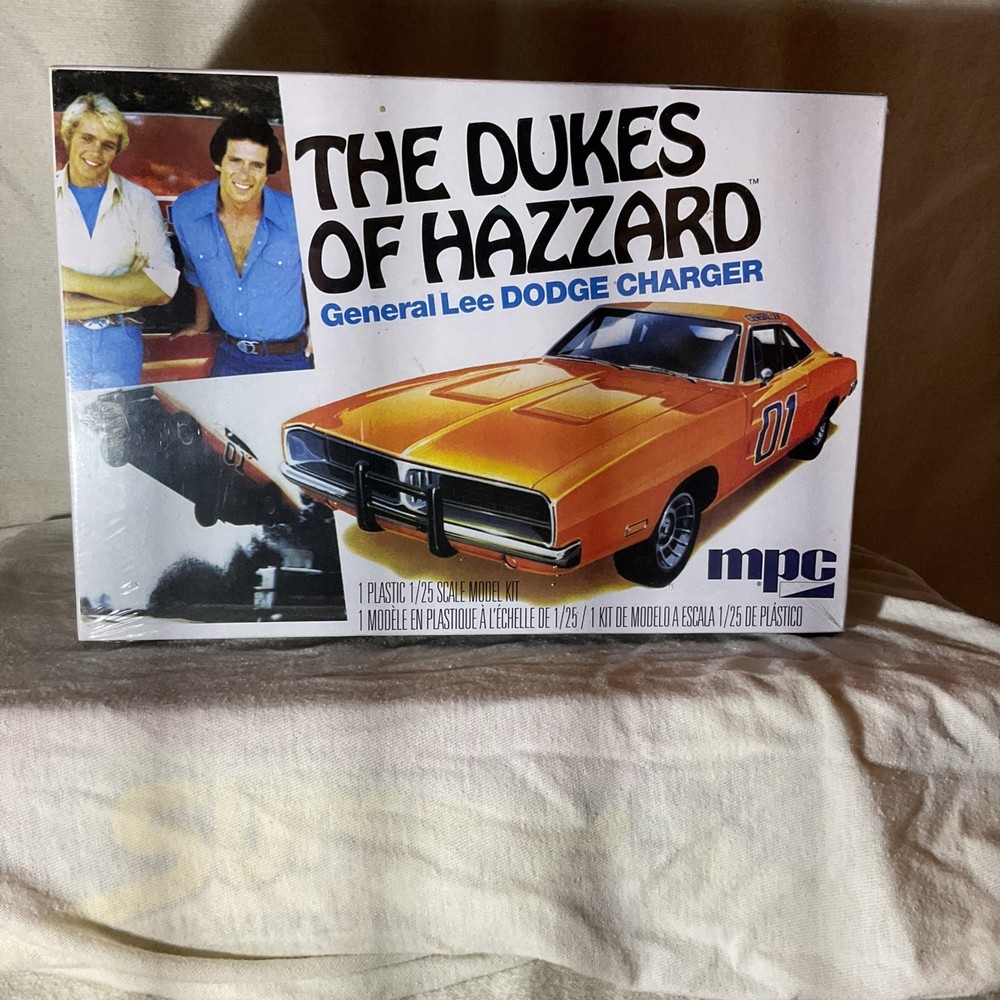 MPC The Dukes of Hazzard General Lee Charger Model Kit