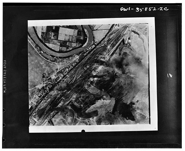 Photo:Aerial View Rail Yard Industrial Area 1900s Photograph Print