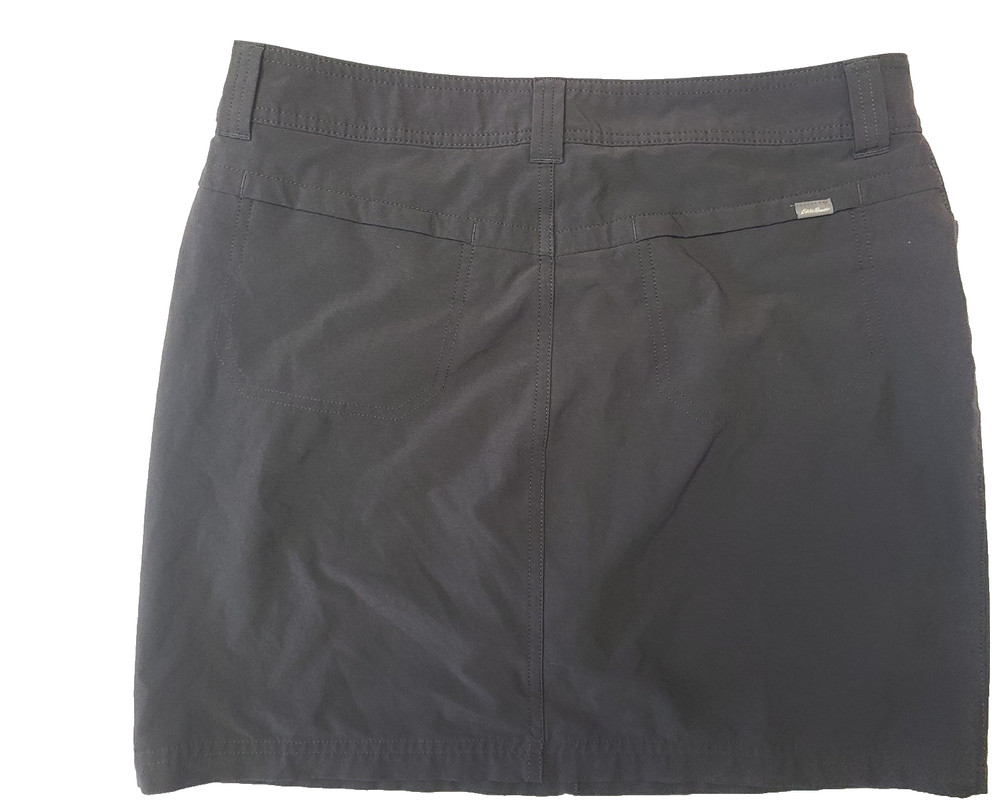 Eddie Bauer Adventurer 2.0 Skort Women's Size 8 Black Pockets Hiking Outdoor