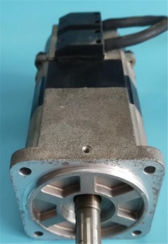 1Pc Omron Servo Motor R88M-H30030-B Tested Used sm