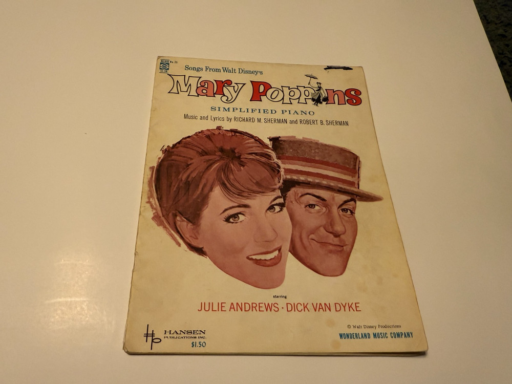MARY POPPINS - SIMPLIFIED PIANO SONG BOOK- Songs From Walt Disney, Wonderland VG
