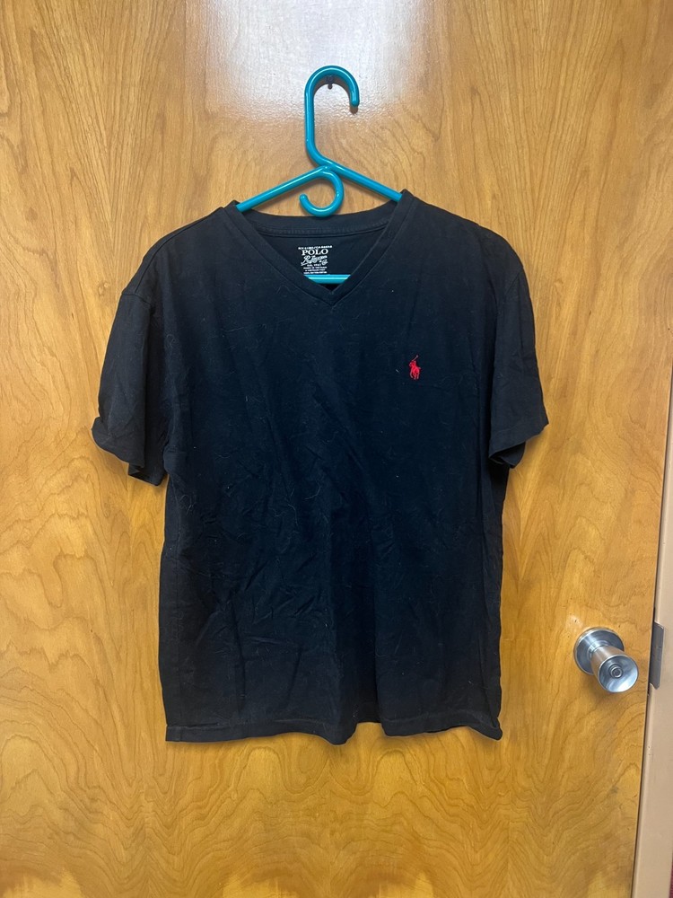 black polo ralph Lauren t-shirt - size medium