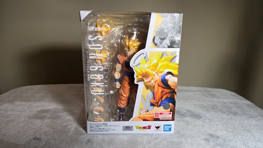 AUTHENTIC Bandai S.H. Figuarts Super Saiyan 3 Goku SSJ3 Dragon Ball Z