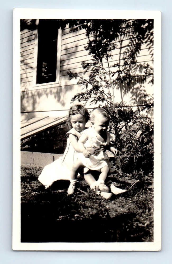Old Vintage Photo GIRL AND BABY SITTING IN FRONT OF HOUSE ORIGINAL SNAPSHOT