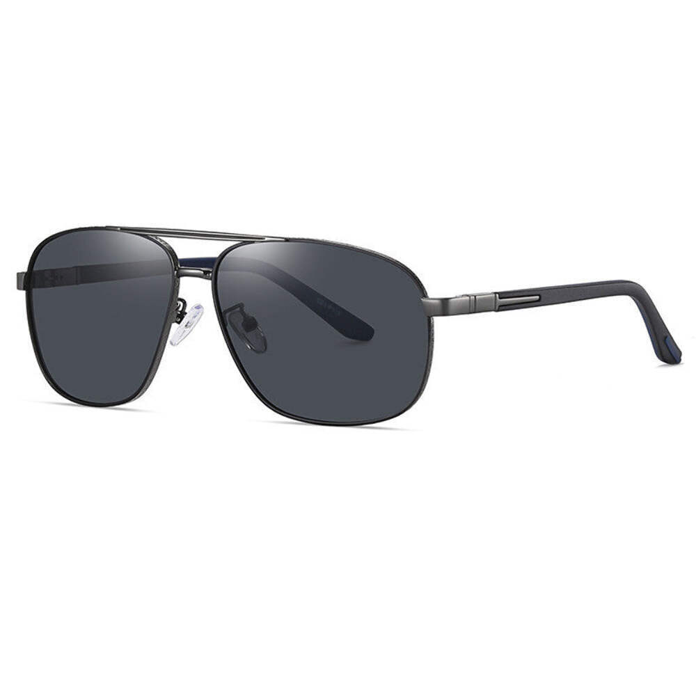 Polarized Sunglasses for Men, Vintage Metal Frame with Spring Hinges, High Stren