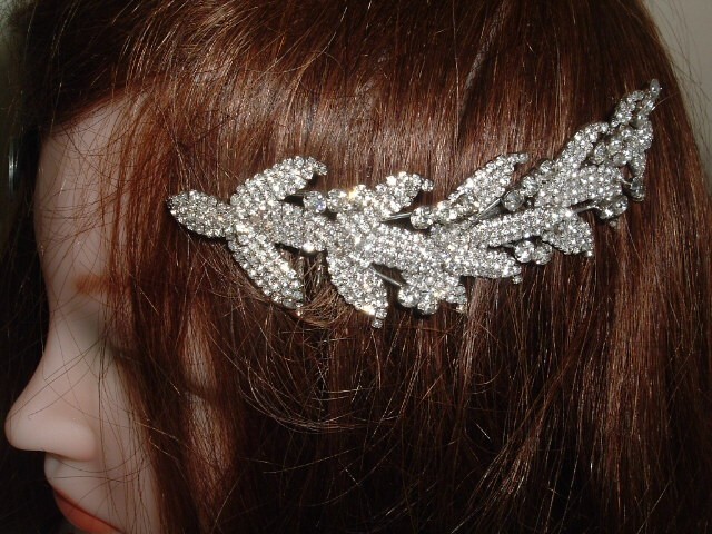 Vinage White Rhinestone Wedding Veil Slide Hair Comb 4