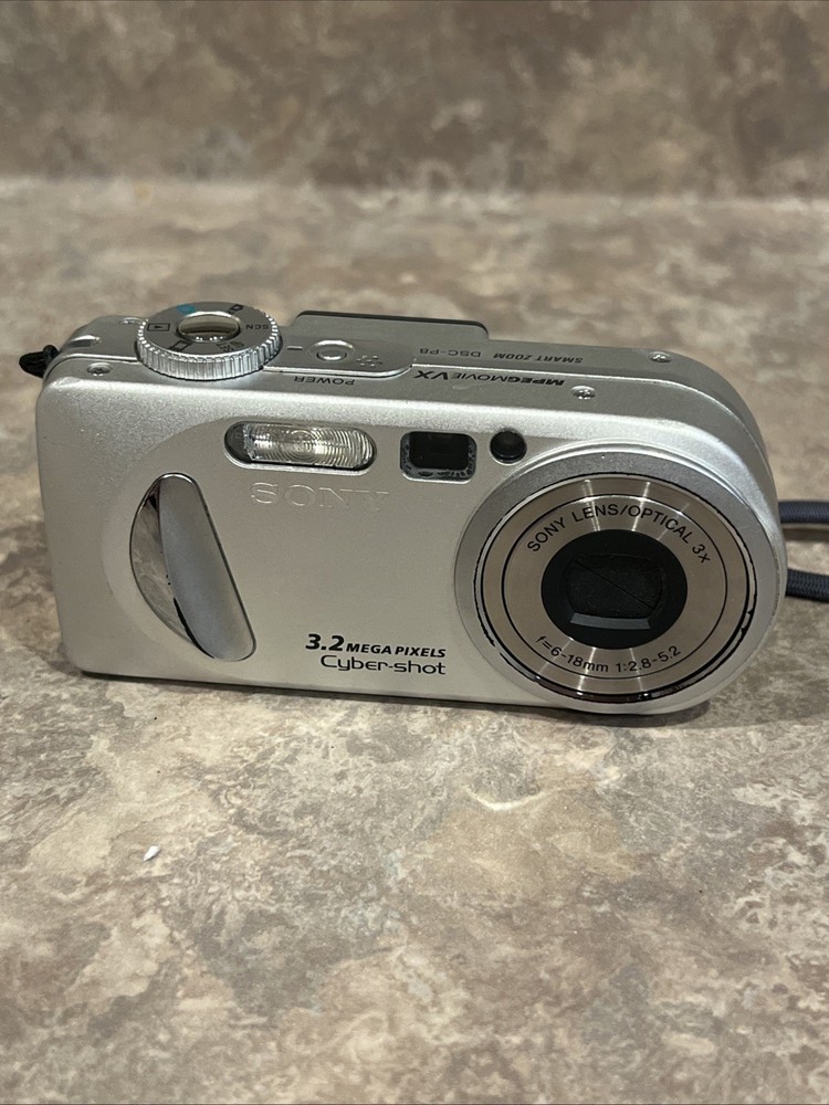 Sony Cyber-shot DSC-P8 3.2MP Digital Camera Silver Smart Zoom-WORKS