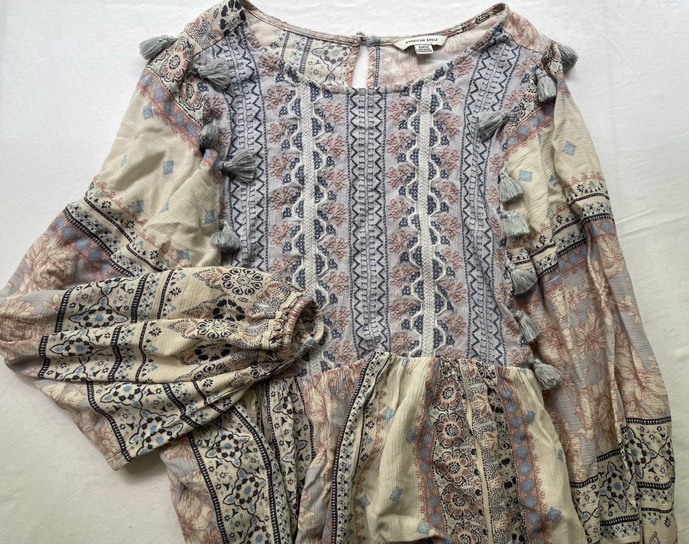 American Eagle Boho Floral Tassel Peasant Blouse Long Sleeve Size Small