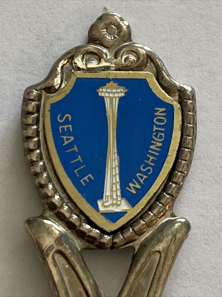 Vintage Seattle Space Needle Souvenir Spoon US Collectible