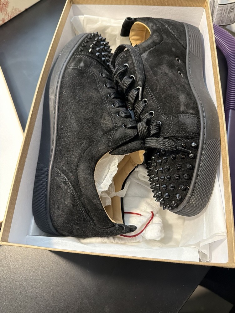 Christian Louboutin Louis Junior Spikes Flat Velour Black Men's Sneakers 1530876