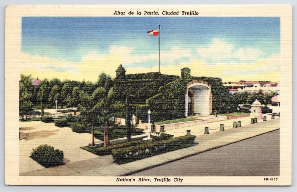 Republica Domicana Trujillo City Altar de la Patria 1950s Linen Postcard