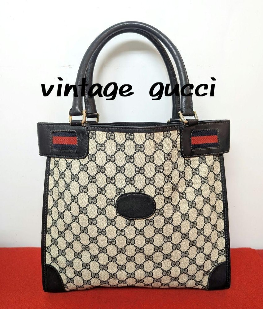 GUCCI GG Shelly Line PVC Navy Shoulder Bag Authentic G05121759