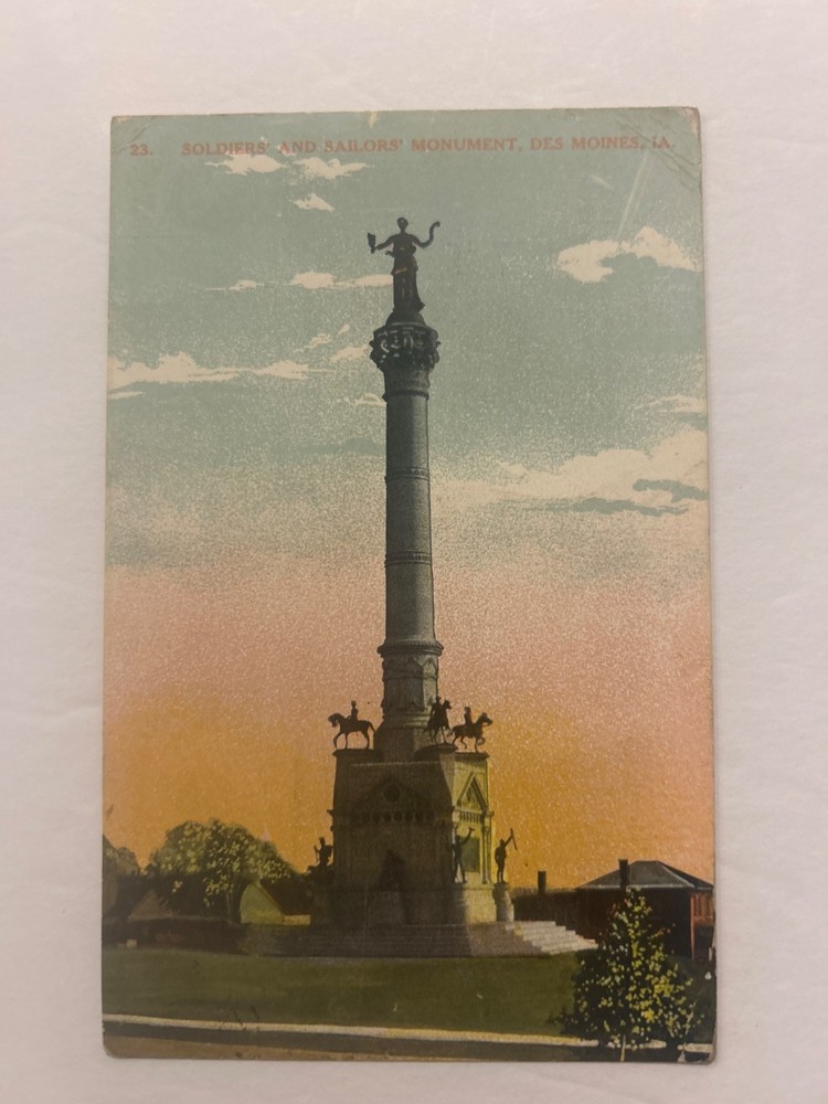Iowa IA Des Moines Soldiers Sailors Monument 1909 Vintage Postcard