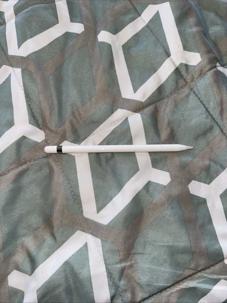 Apple Pencil 1st Gen Stylus for iPad - Model MK0C2AM/A