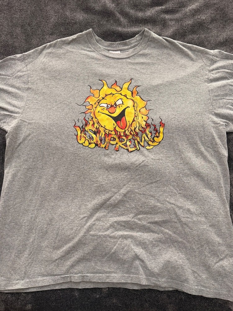 Supreme Sun Tee T-Shirt Size XL GRAY FW20 Brand New 2020 DS Authentic
