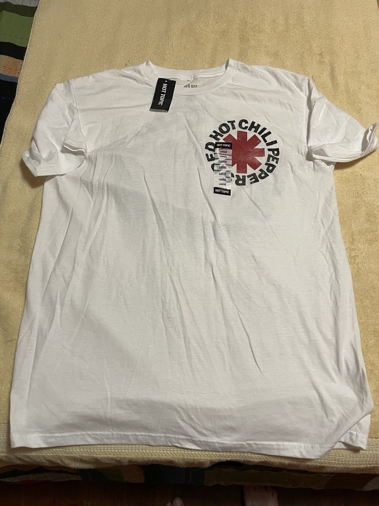 New Red Hot Chili Peppers Hot Topic Large NWT Cool Shirt
