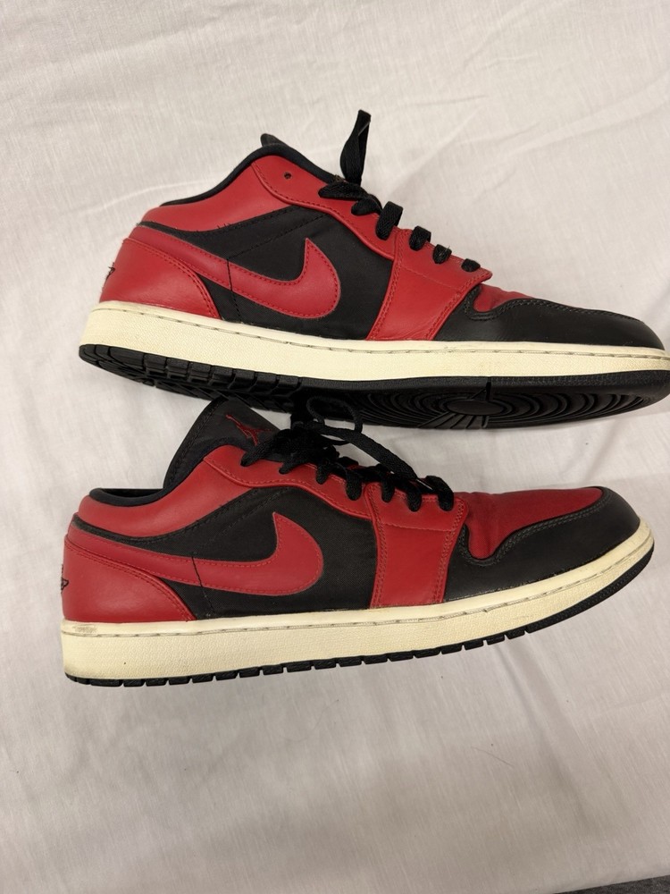 Nike Jordan 1 Low Men’s SIZE 13 Red/Black
