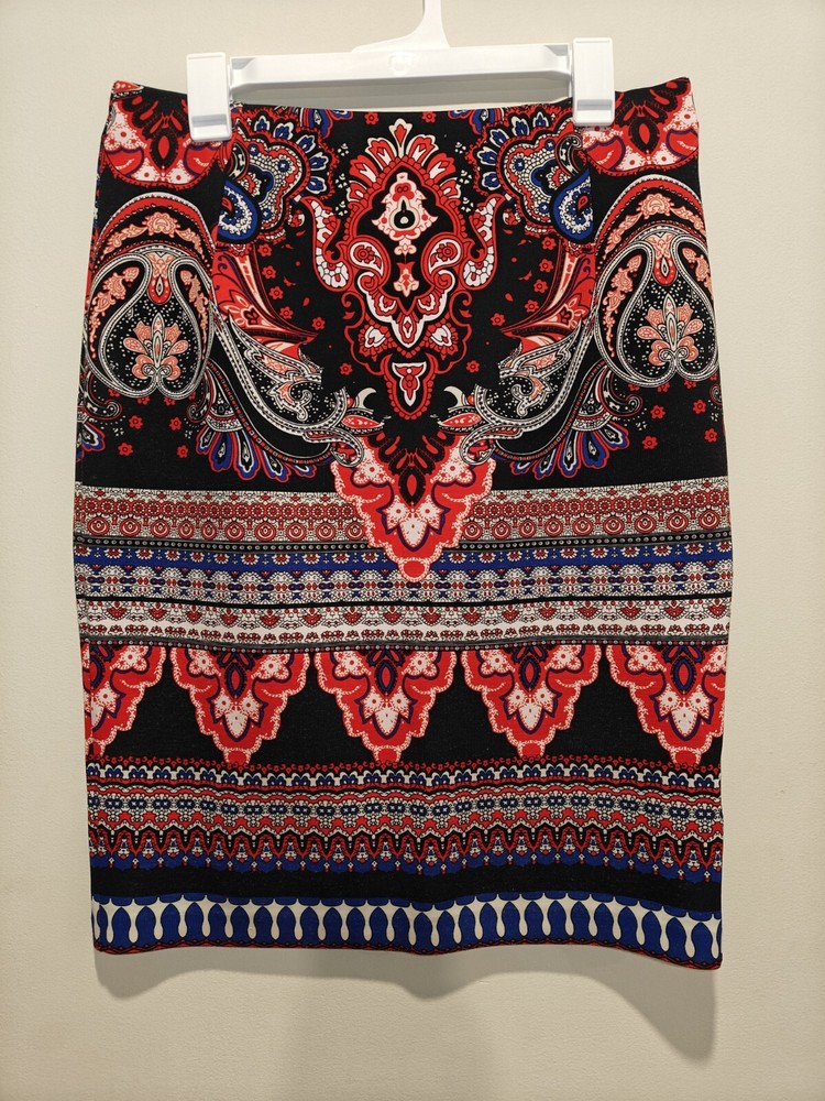 Premise Studio Size Medium Women's Paisley Print Elastic Waist Straight Skirt