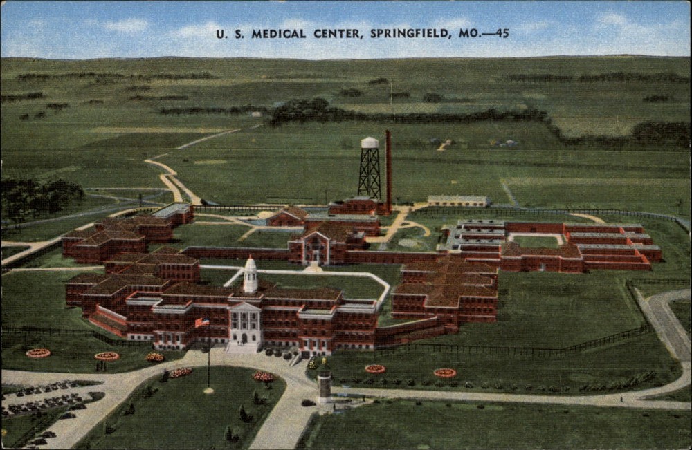 Springfield Missouri US Medical Center aerial view ~ 1940s linen postcard