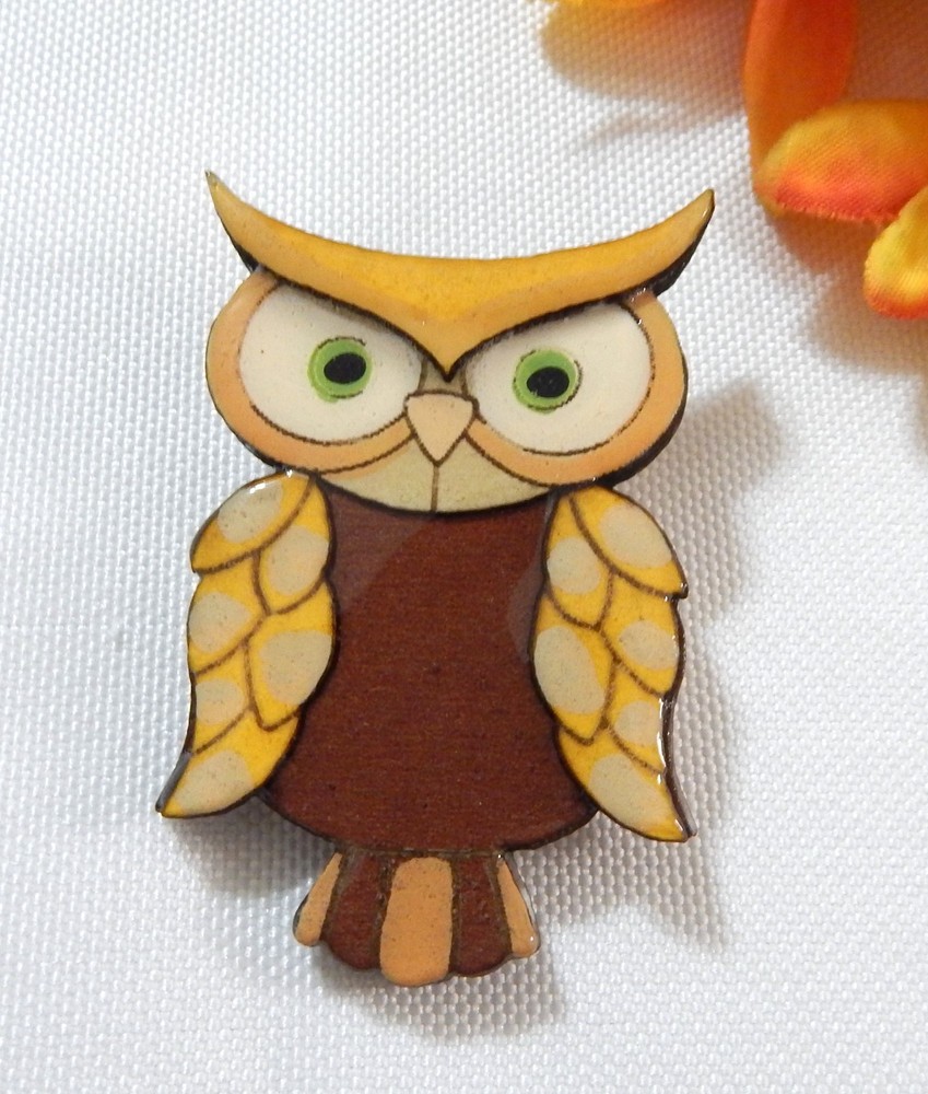 Echo & Hara Collectible Mixed Media Owl Pin/Brooch