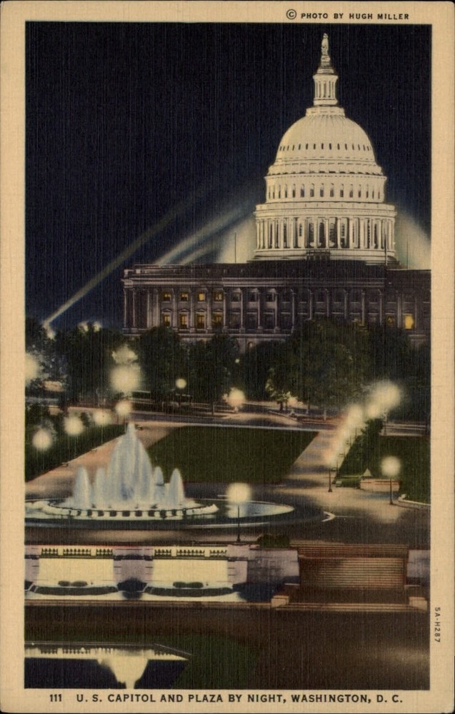 Washington DC US Capitol & Palza at night ~ unused linen postcard sku973