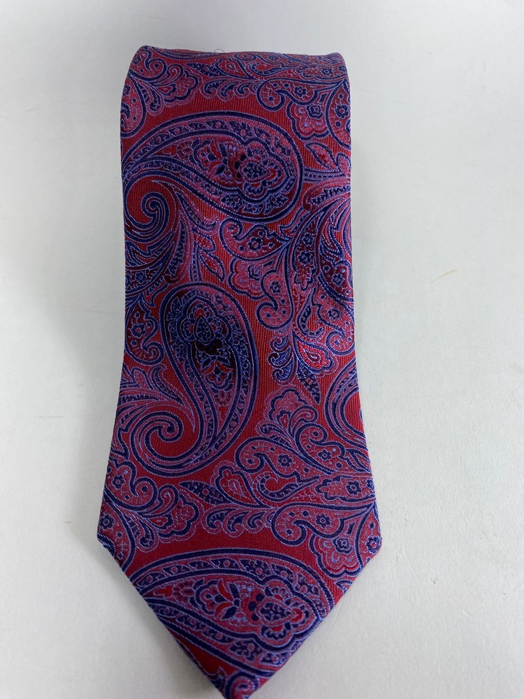 Tommy Hilfiger Men's Red Blue Paisley Pattern Necktie 100% Silk Dress Tie