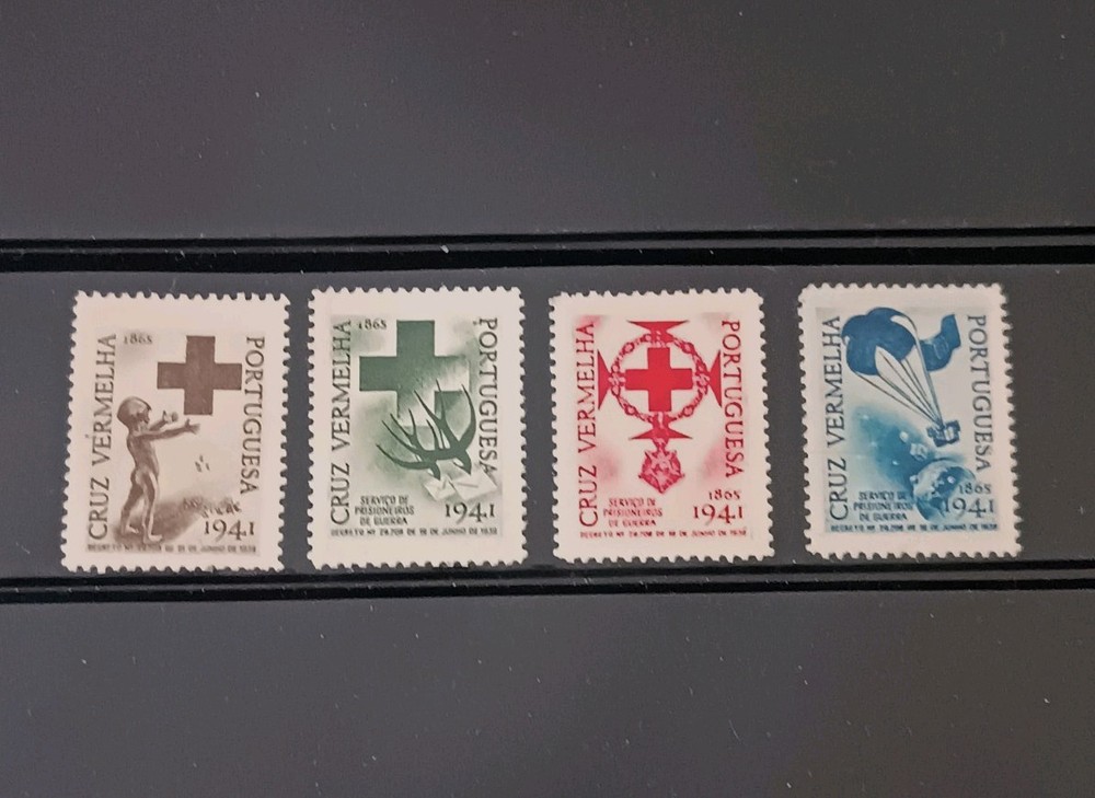 Portugal, Red Cross stamps, year off 1941 MLH*