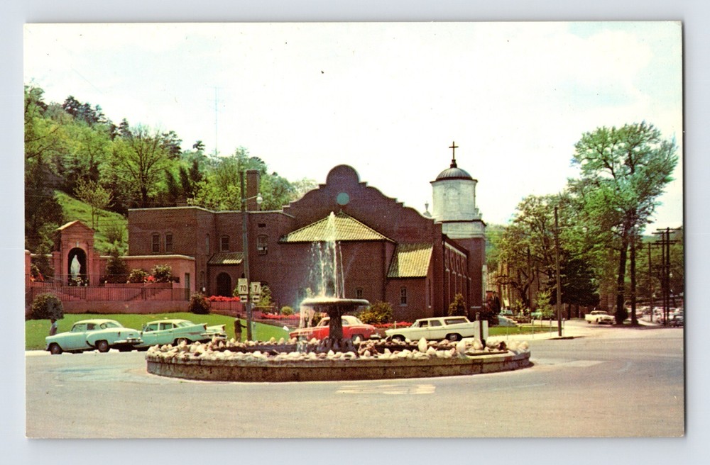 Postcard Arkansas Hot Springs AR Crystal Water Fountain 1960s Unposted Chrome
