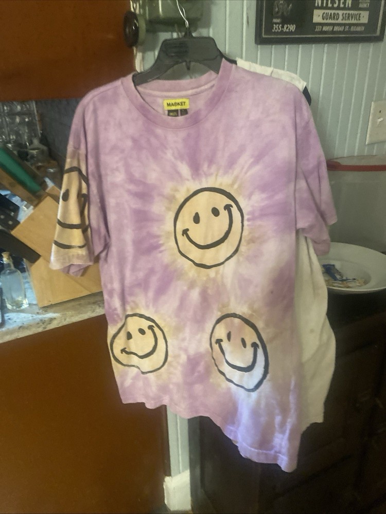 Market Smiley Blue/White Tie Dye Graphic T Shirt Men’s Size L