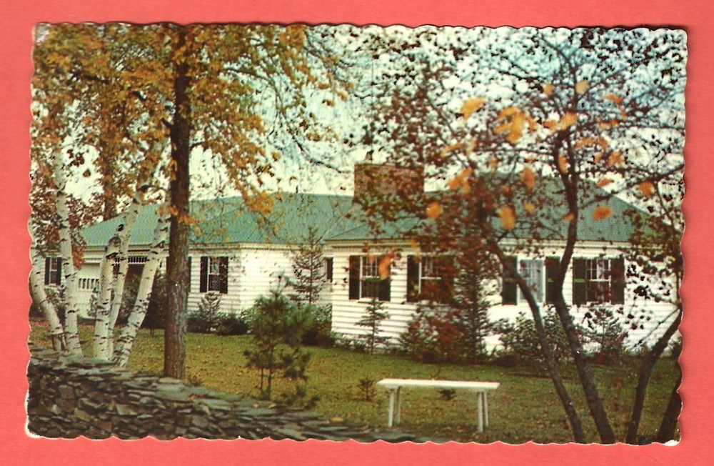 HOME of U.S. SENATOR MARGARET CHASE SMITH, SKOWHEGAN, MAINE – 1958 Postcard