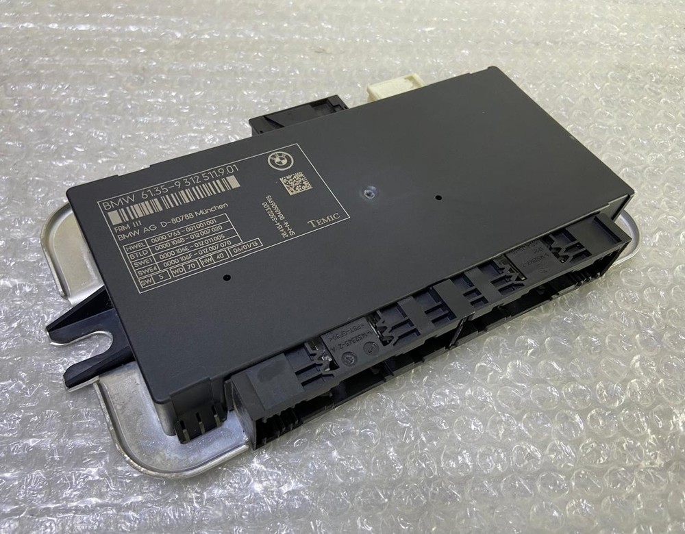 OEM BMW 7 SERIES F01 F02 F11 F12 LIGHT CONTROL MODULE ECU UNIT FRM III 9312511