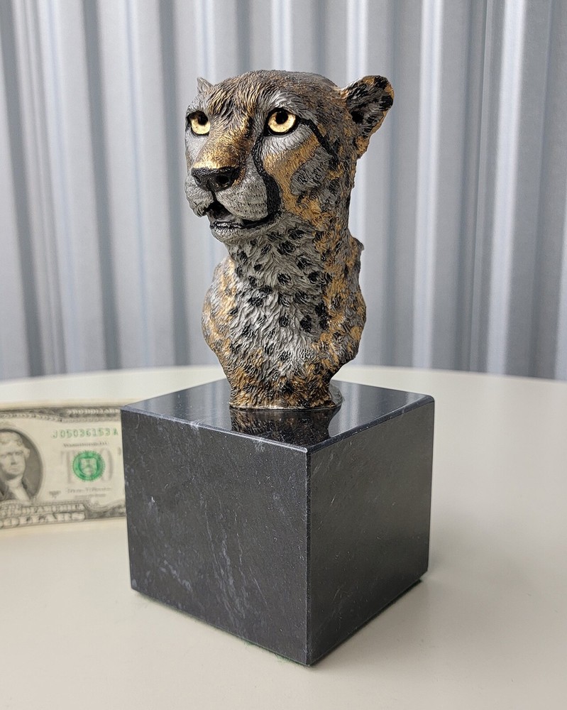 1990 KITTY CANTRELL Legends Wildlife Sculpture-CHEETAH-Prince of the Savannah