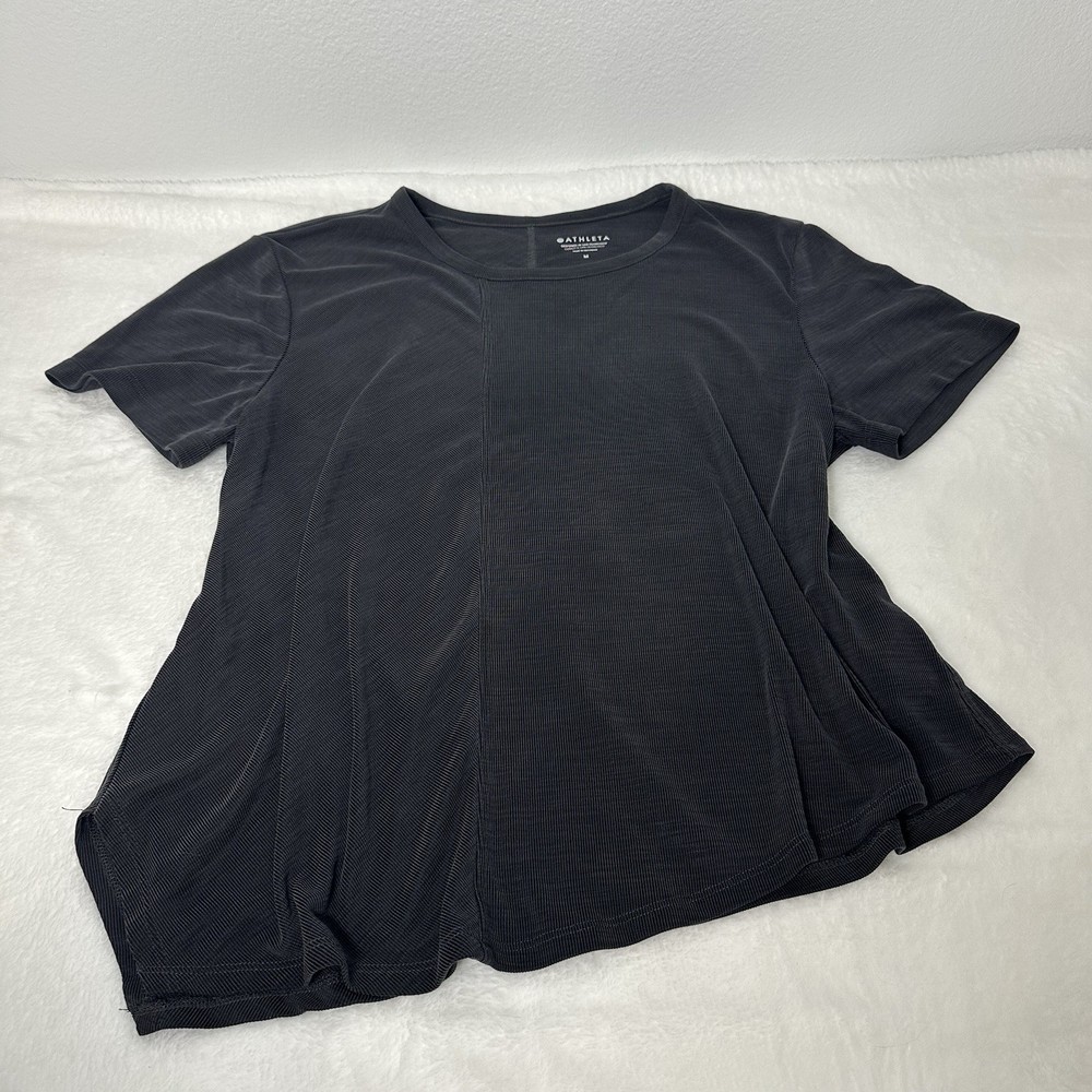 Athleta Women's Relaxed Tee Black Size Medium Asymmetrical Hem Short Sleeve Soft