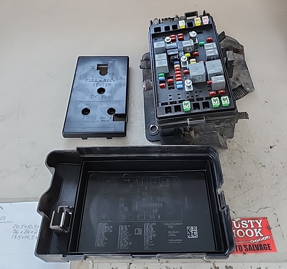 2006 Chevrolet Trailblazer Fuse Box Engine 15141562