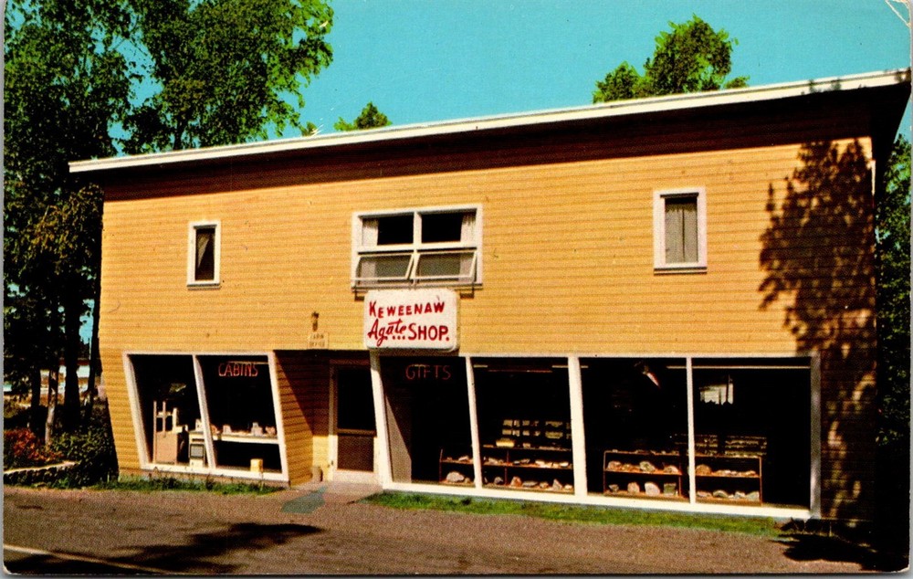 Dr Jim Stamps Postcard Keweenaw Agate Shop Copper Harbor Michigan