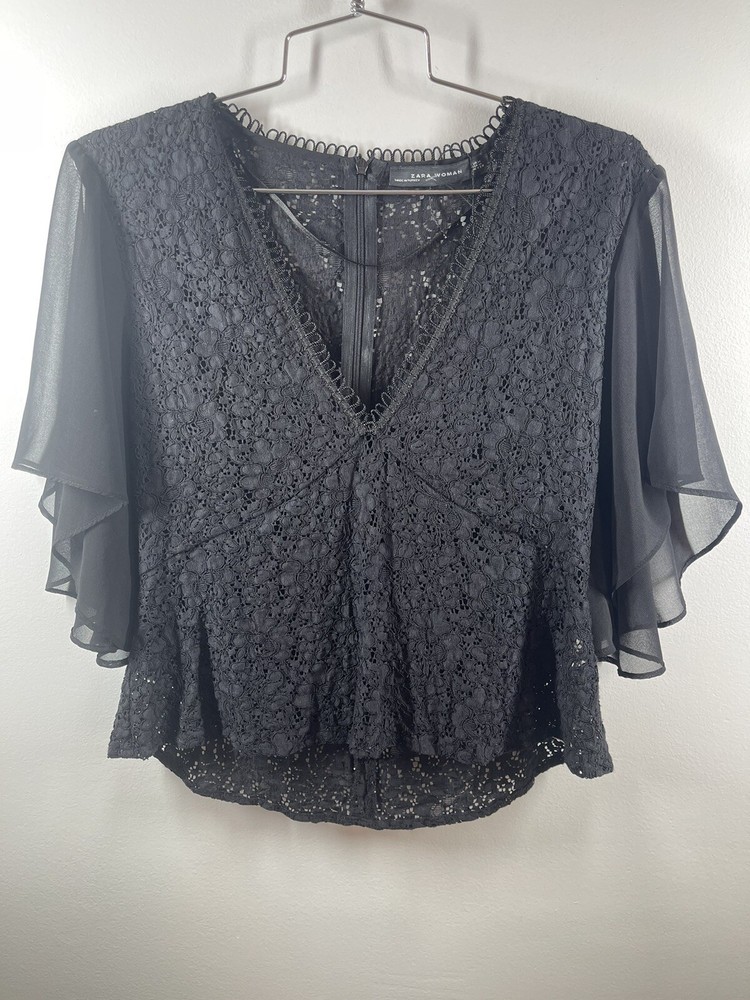 Zara Women’s Flowy Lace Crop Top Black Size M Flutter Sleeves Date Night VNeck