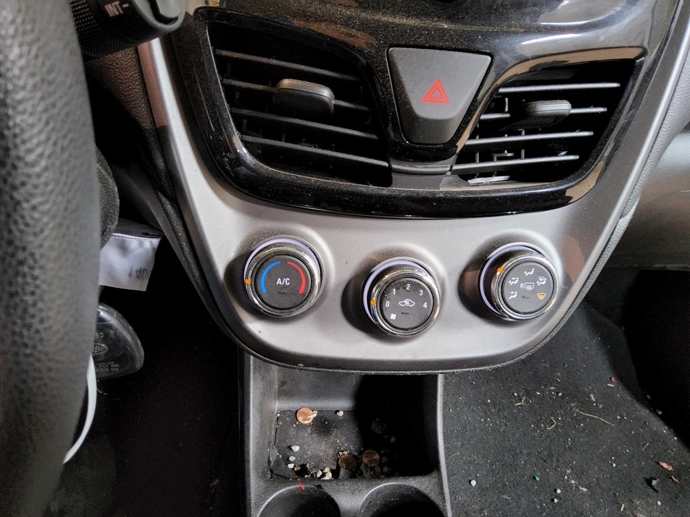 2019 Chevrolet Spark A/C Selector Switch in Excellent Condition-image