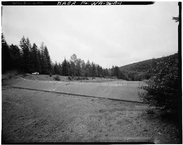 Photo:Cushman No. 1 Spillway Reservoir Edge 1920s View Downstream