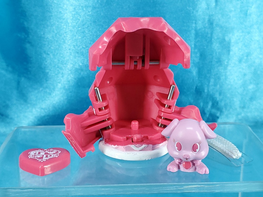 Sega Sanrio Jewelpet Series Jewel Charm Form Case Mini Figure Neckla Ryl