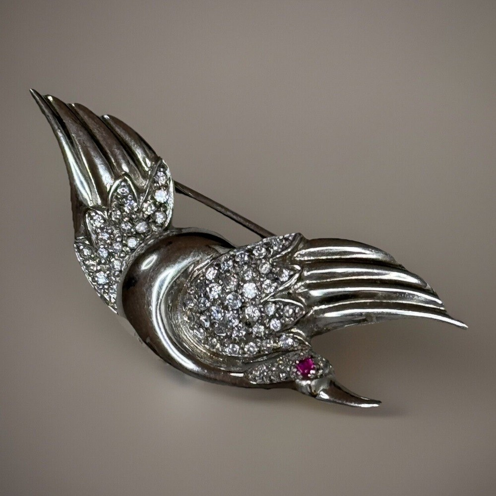 925 Sterling Silver White & Pink C Z Flying Swan Bird Design Pin Brooch